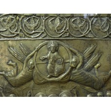 Gelati Virgin 16th Century, Jesus, solar disc, two angels